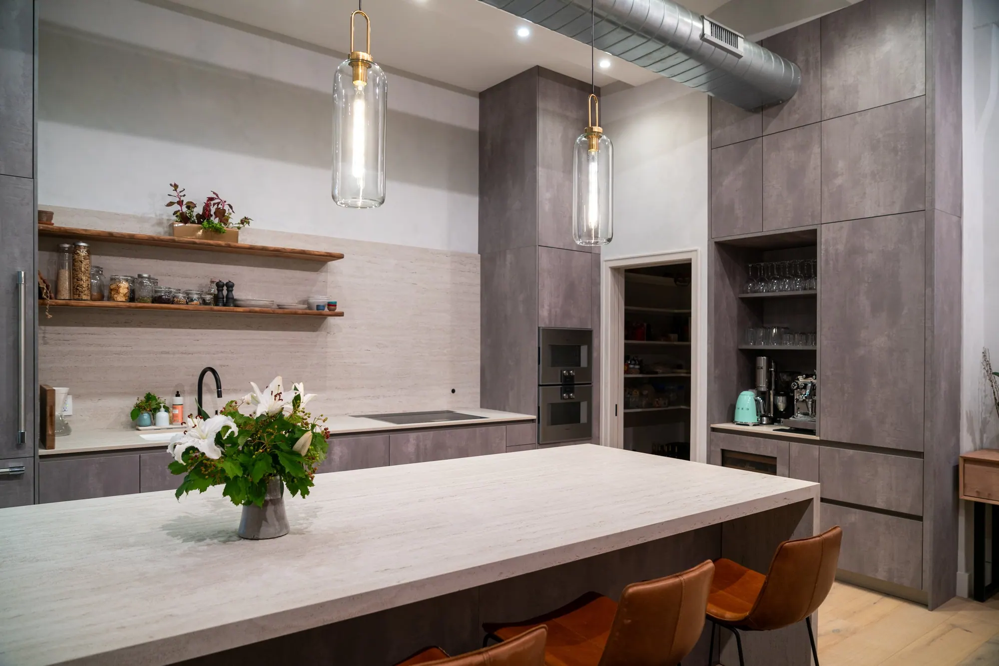 Chelsea Loft, fig. 01 of 25