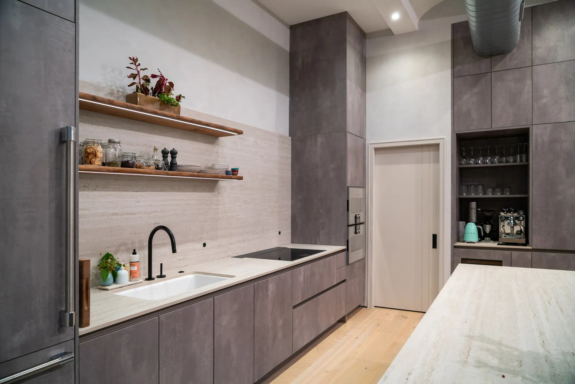 Chelsea Loft, fig. 03 of 25