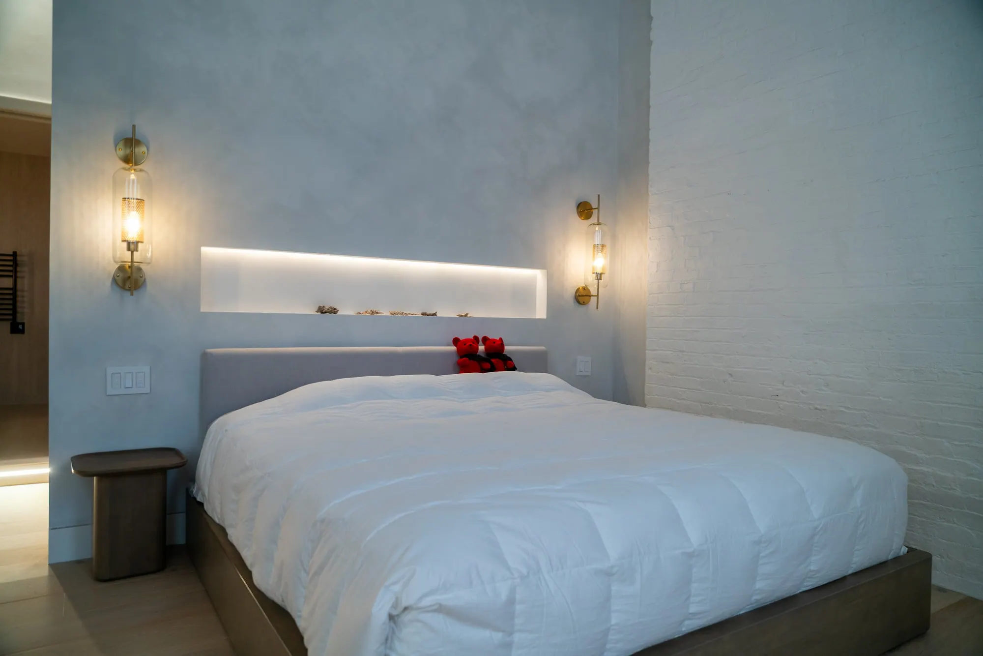 Chelsea Loft, fig. 14 of 25