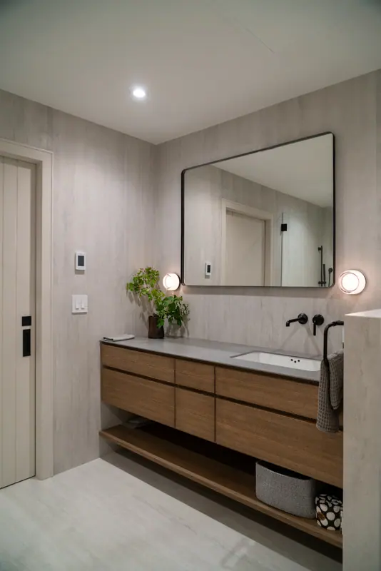 Chelsea Loft, fig. 20 of 25