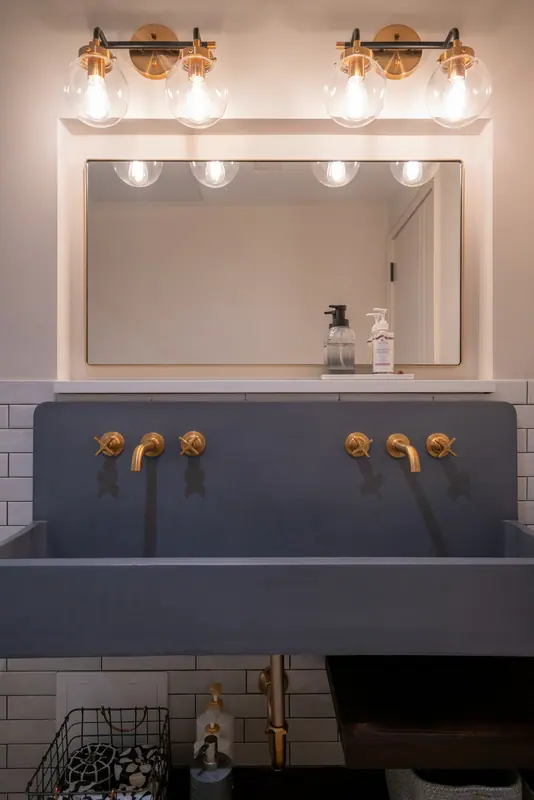 Chelsea Loft, fig. 24 of 25