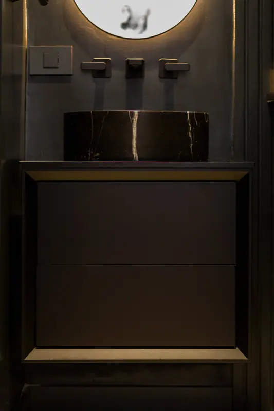 Iconic Penthouse, fig. 12 of 25