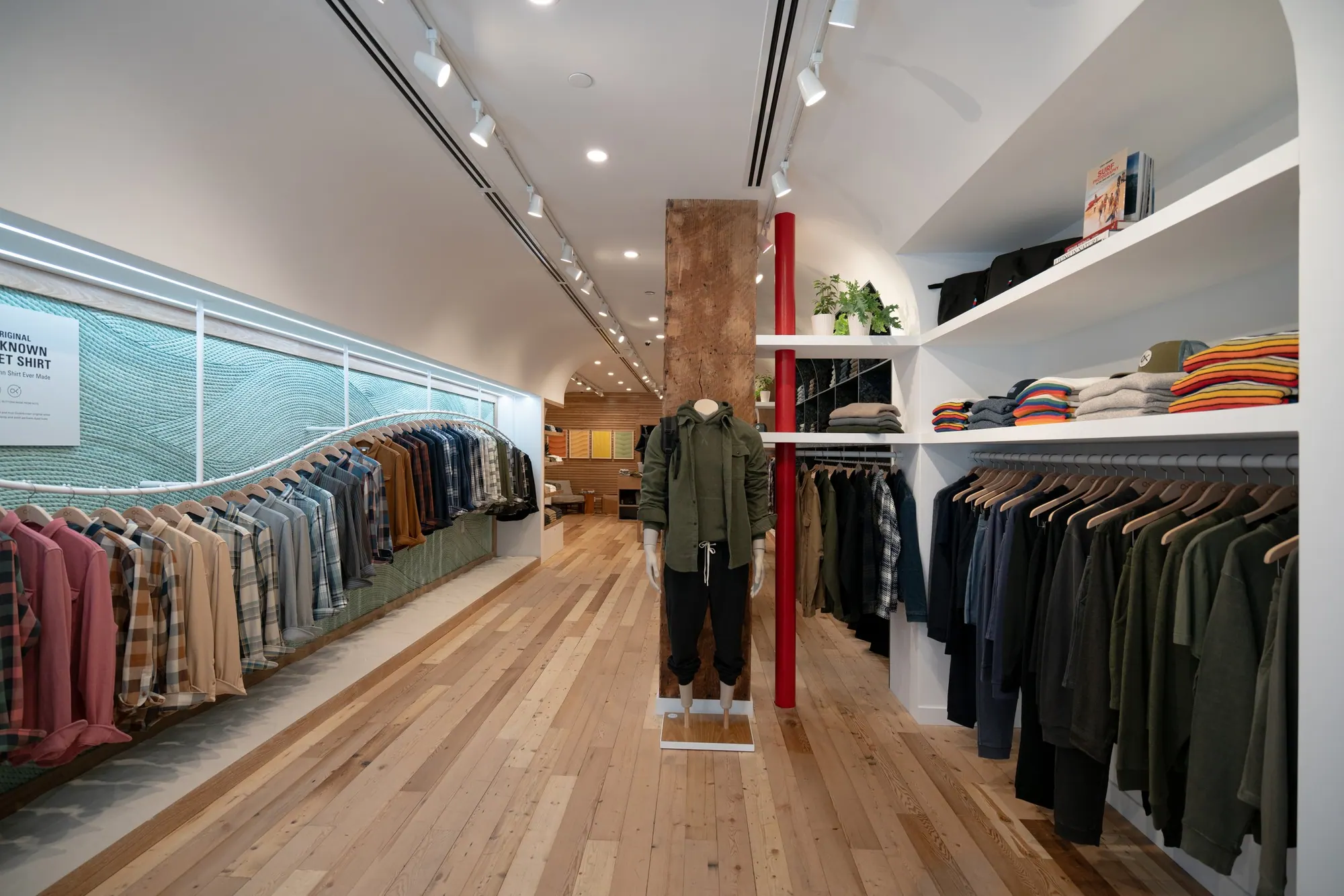 Soho Chic Store Commercial, fig. 03 of 30