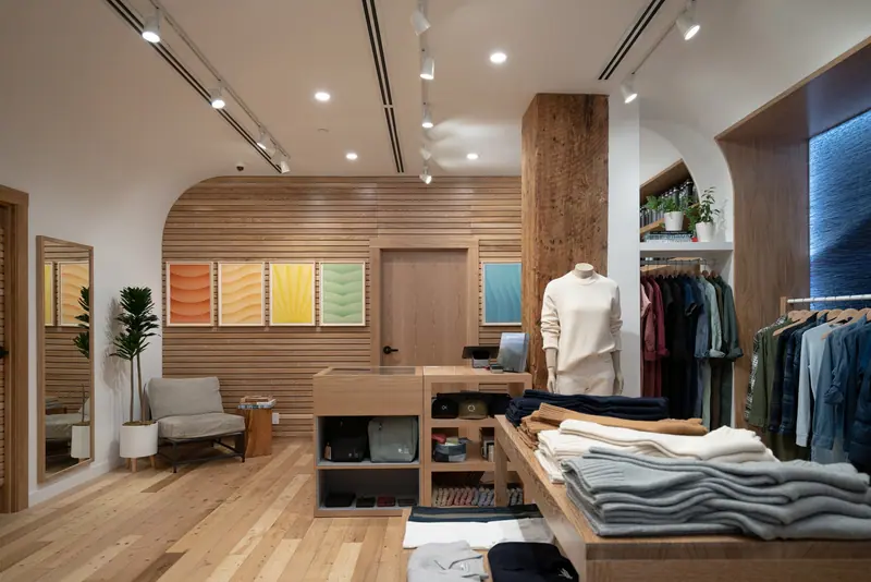 Soho Chic Store Commercial, fig. 29 of 30