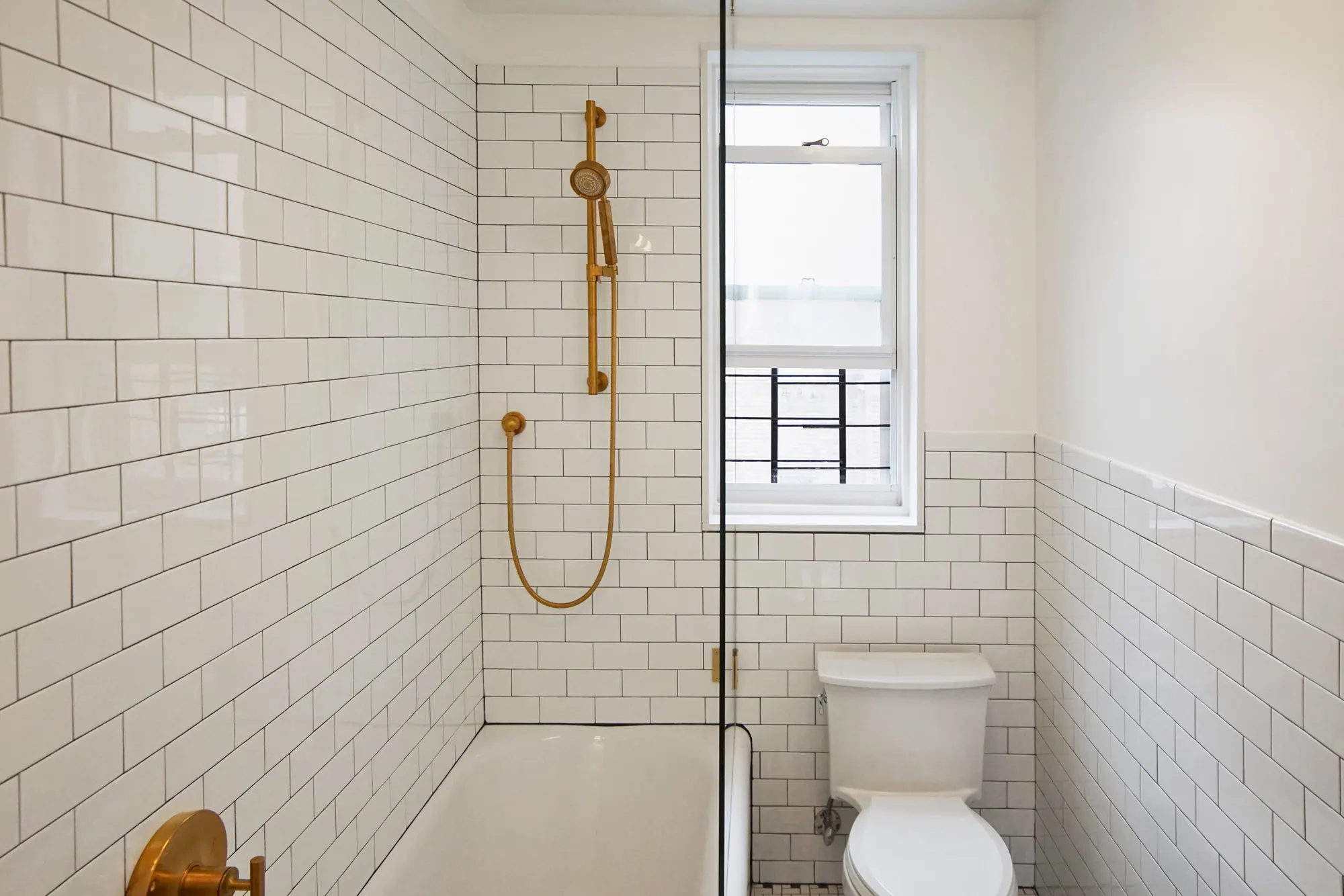 Sophisticated East Side, fig. 12 of 13