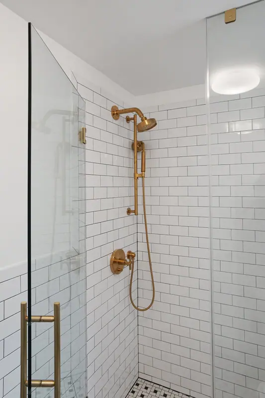 Stately Upper East Side Home, fig. 07 of 13