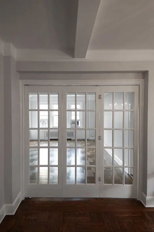 Stately Upper East Side Home, fig. 10 of 13