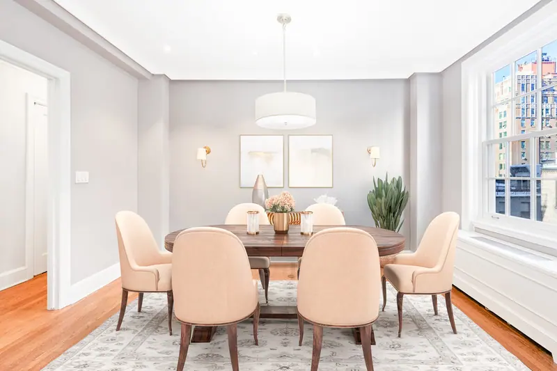 Stately Upper East Side, fig. 02 of 14