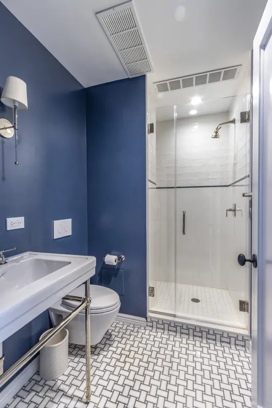 Upper West Side Combo, fig. 08 of 10