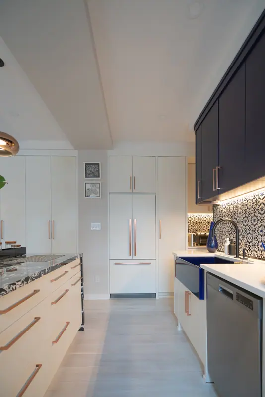 UWS Bold, fig. 05 of 19